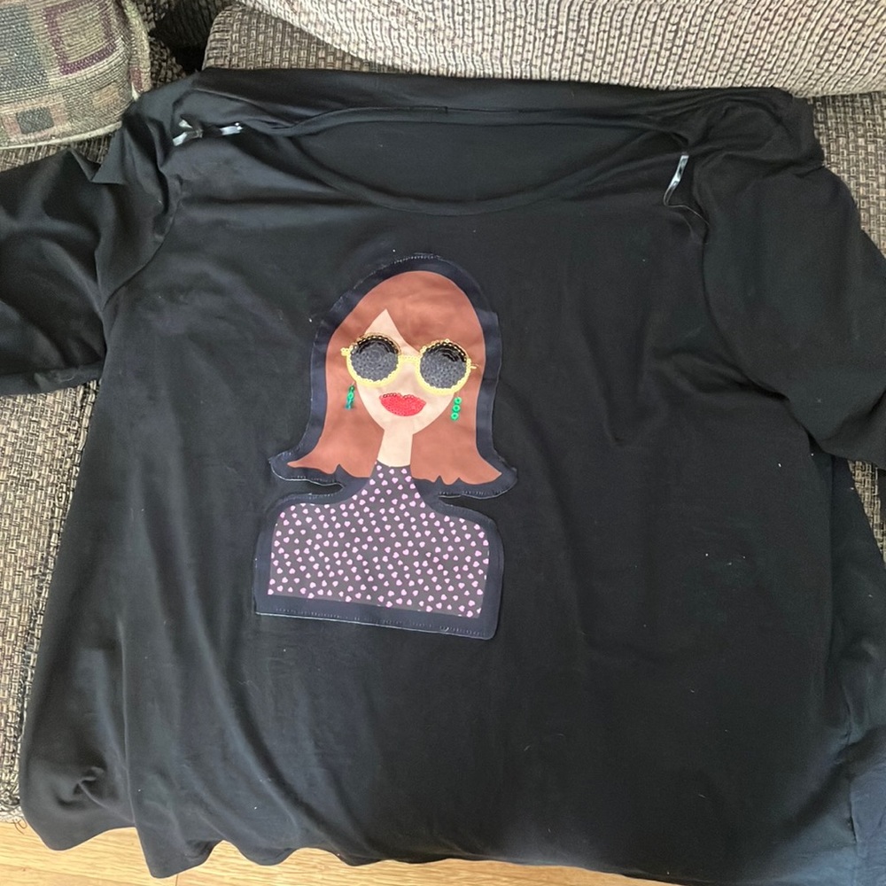 Black sleepwear top